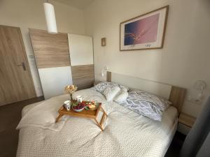 One-bedroom newly renovated apartment with Netflix