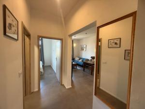 One-bedroom newly renovated apartment with Netflix