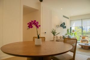 Lovely 3BR Incredible Balcony in Miraflores