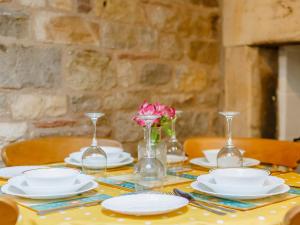 2 Bed in Brampton 73578