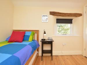 2 Bed in Taddington 76505