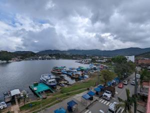 Apartamento vista lago 202