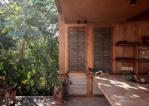 Casa Volta cerca de casa Wabi.