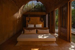 Casa Volta cerca de casa Wabi.