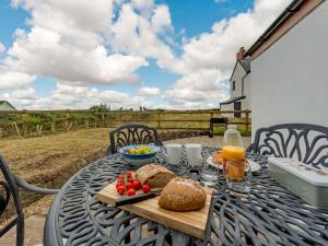 2 Bed in Rhossilli 89302