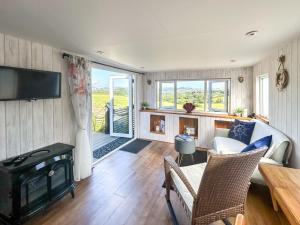 1 Bed in Bridport 94154