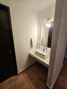 Habitación centrica con baño privado