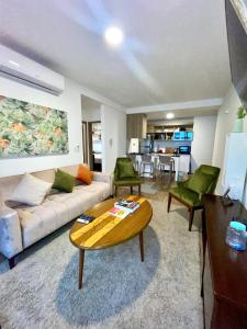 Moderno departamento en Equipetrol