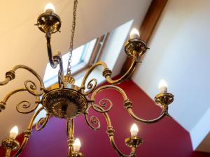 5 Bed in Haworth 88390