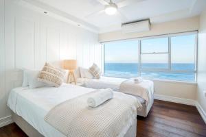 Oceanfront Hamptons 2BR Escape
