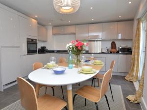 2 Bed in Bournemouth 48516