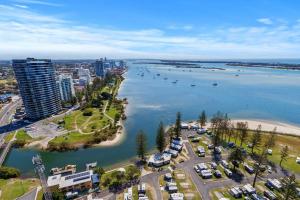 CASSA MQ - Oceanview 2BR Southport Gem Managed by The Cassa