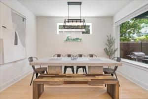 Luxury Stay w Ping-Pong & Pool