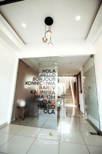 A04 KING Premium Suite KING Cocina Terraza Companies Work Teams 1-2 PAX