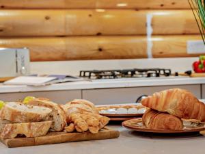 3 Bed in Brinsley 93794