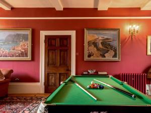 8 Bed in Holmfirth 72814