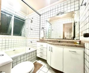 Apartamento na Ponta Verde, menos de 3 min da orla