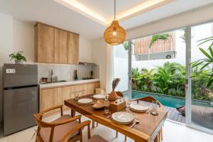 Sunrise Bliss #10 Canggu 2BR Private Pool Villa By Bali Bliss Properties
