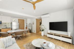 Bang Tao - Laguna Beachside 3BR Apartment 130 sq m