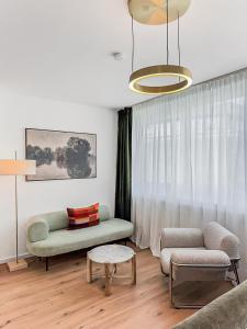 Modern and Elegant 1BR Apartment City Center