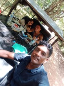 Leeostar Homestay & Safari