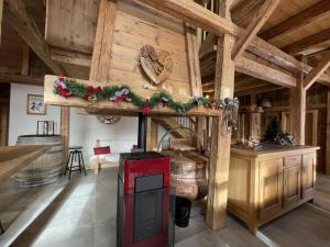 Chalet spacieux à Samoëns, 6 chambres, idéal pour 14 personnes avec Wifi - FR-1-846-1