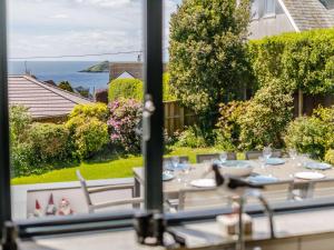 4 Bed in Wembury 81118