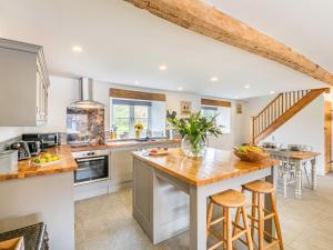 1 Bed in Richmond 93264