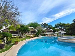 Ogtong Cave Resort