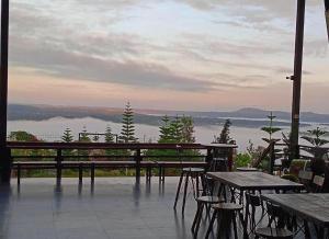 Stratus Resort