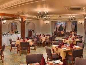 Cama Rajputana Club Resort