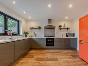 2 Bed in Saundersfoot FB271