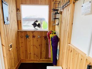 3 Bed in Freshwater 66583