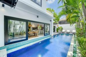 Villa Meya 3 Bedroom Villa in Central Seminyak