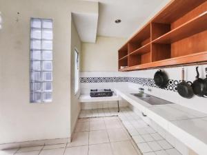 Urbanview Bromo 18 Homestay Karawaci