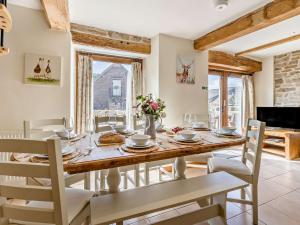 5 Bed in Ludlow 95212