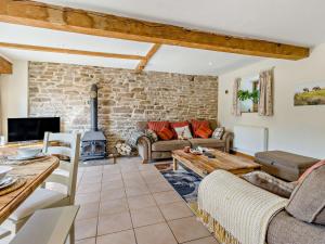 5 Bed in Ludlow 95212