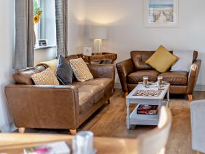 2 Bed in Winterton-on-Sea LOWFA