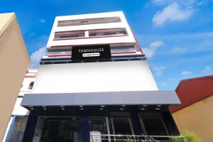 Super Townhouse Bank More Dhanbad Formerly Rise And Dine