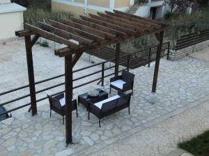 Ilianthos Apartments & Rooms Lefkada Greece