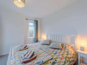 4 Bed in Combe Martin 86108