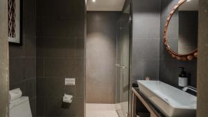 Sugar Marina Hotel CLIFFHANGER Aonang