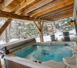 Tremblant Naturo-Spa, LAC, PISCINE, TENNIS, GYM