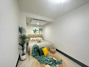 Entire 2BR Private Villa eith Indoor Pool & BBQ Grill