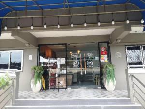 Capital O 75406 Hotel M Rojana