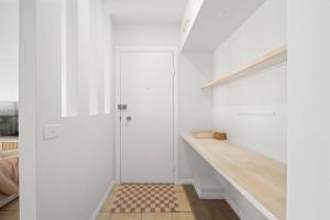 Serenity Waters Mooloolaba - Riverfront Retreat