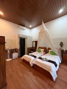 Khrisna Hs and Cottages