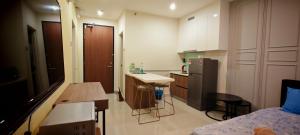 Luxurious Studio 1-Level 9 Kozi Square