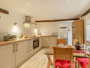 2 Bed in Woolacombe 28803