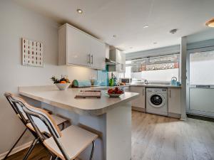 2 Bed in Newquay 75578